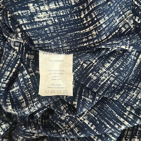 Navy Blue Top - Picture 5 of 5